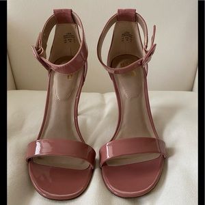 Mauve color heels